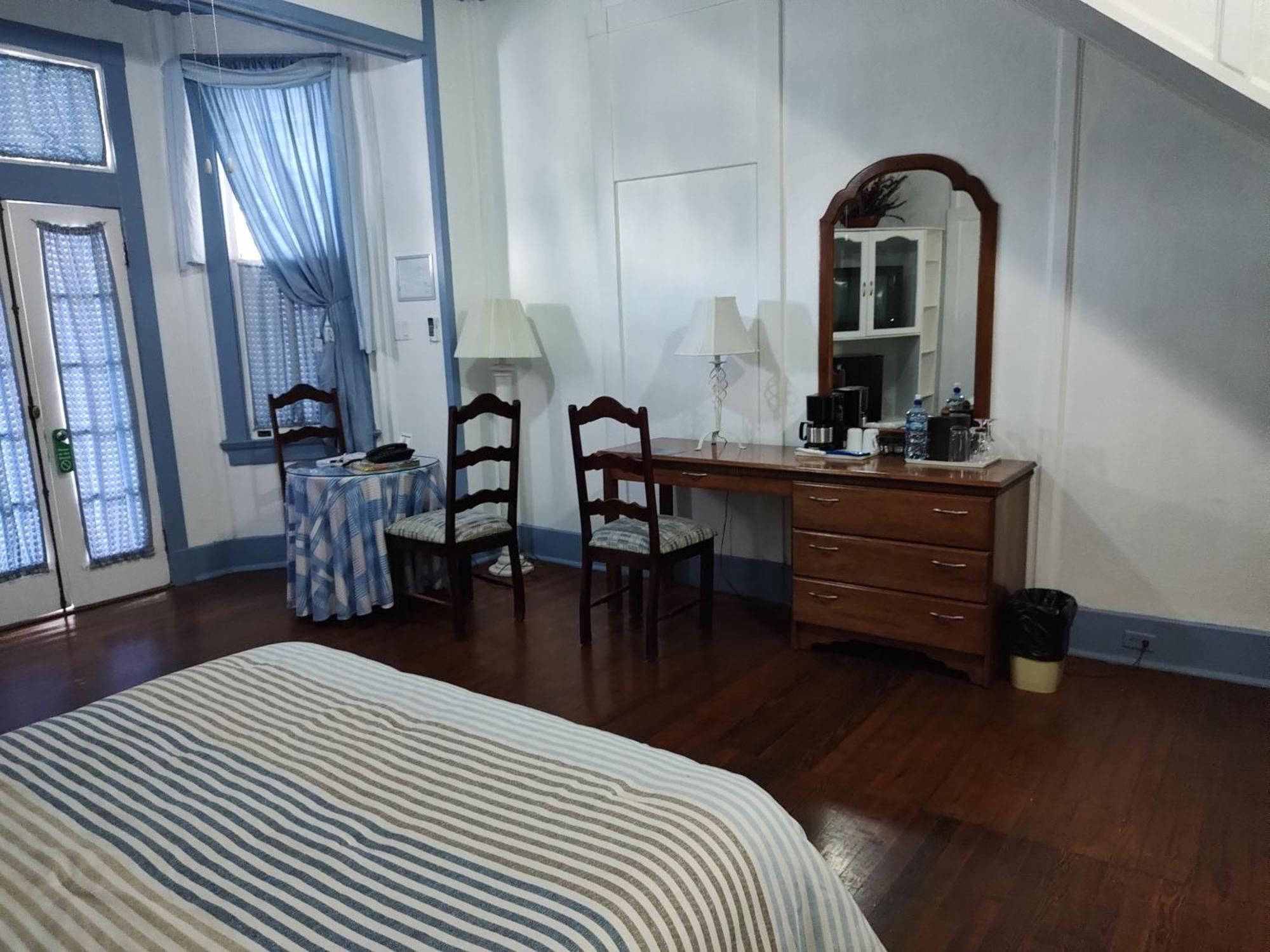 The Great House Inn Belize City Eksteriør billede